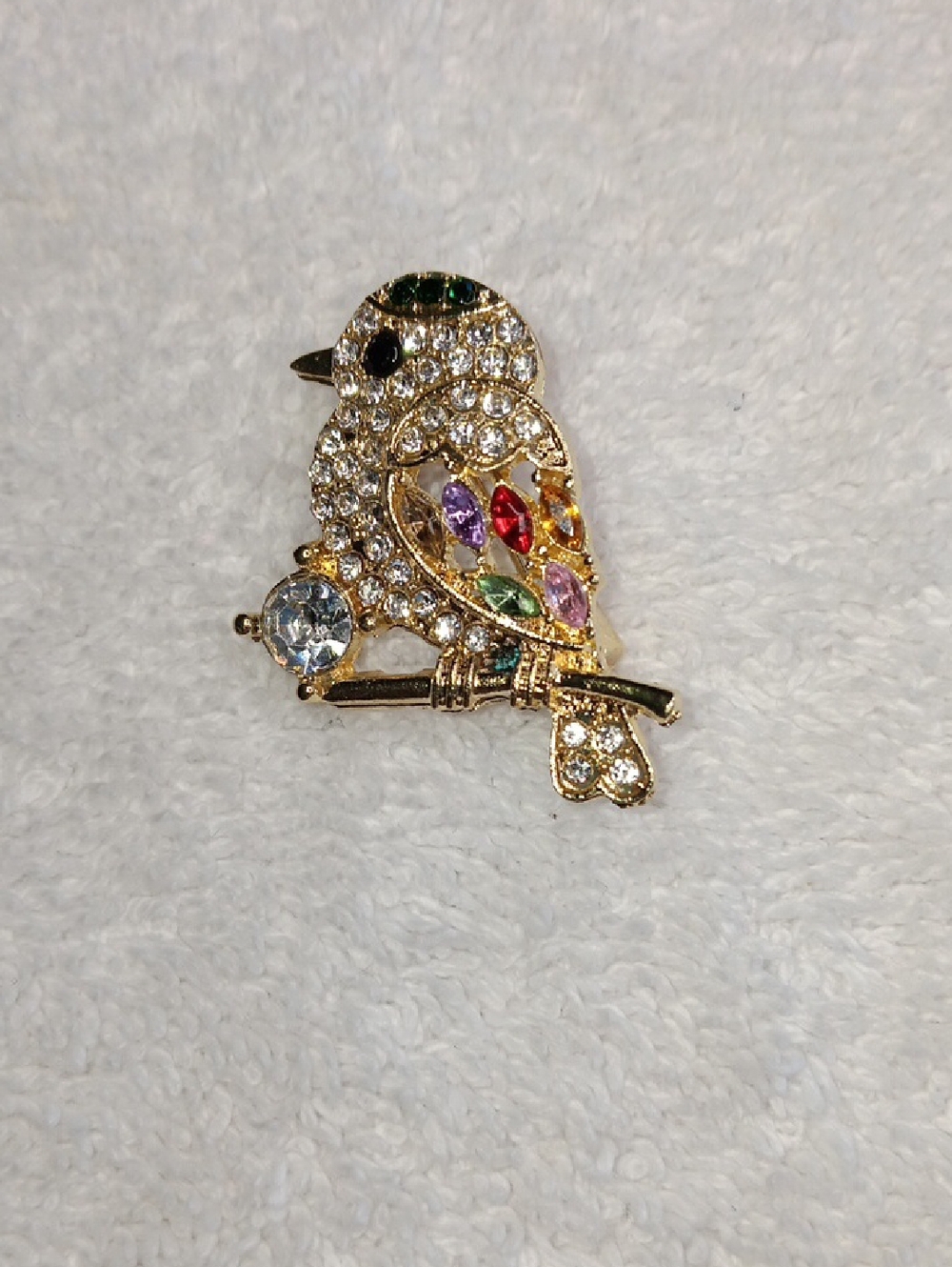 Gold Tone Crystal Bird Brooch/Pin with Multicolor Accents